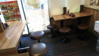 店舗内観｜情熱のすためし新丸子