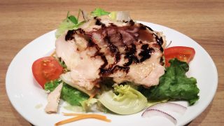 チキンサラダ｜ラパウザ アトレ川崎店
