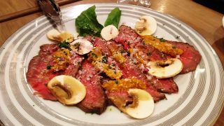 自家製燻製ローストビーフ｜大衆ビストロ one’s kitchen 武蔵小杉店