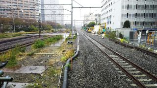 東海道線下り線の線路｜JR川崎駅ホーム拡幅工事