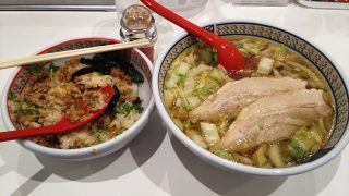 チャーシューそぼろ丼セット｜どうとんぼり神座 アトレ川崎店