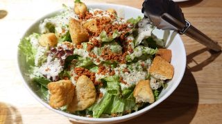シーザーサラダ｜カリフォルニアラウンジ 矢向店 
