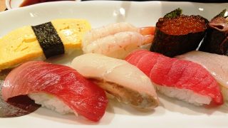 にぎり寿司アップ：その1｜築地すし 川崎日航ホテル店