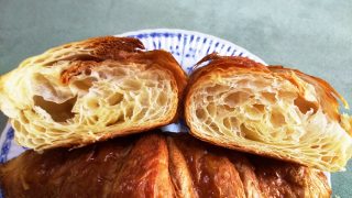 クロワッサンの断面｜成城石井