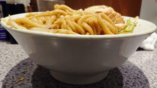 丼を横から｜ラーメン宮朗（蒲田）