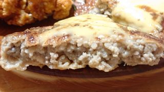 ハンバーグ：断面｜びっくりドンキー 川崎ルフロン