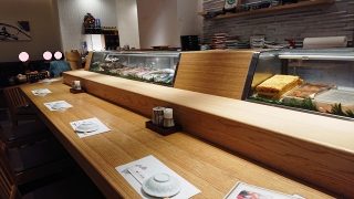 カウンター席｜築地寿司岩 川崎アゼリア店