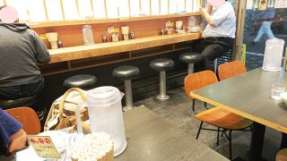 店舗内観｜田中そば店 蒲田店