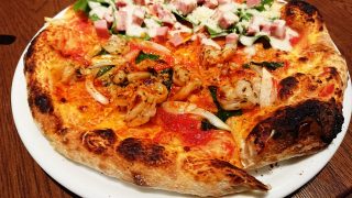 たっぴり小エビと玉ねぎのピッツァ｜Bocca（ボッカ） 川崎アゼリア店