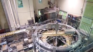 缶詰・巻締｜キリンビール 横浜工場