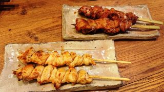 焼き鳥（ぼんじり・レバー）｜呑米酒場 ありの