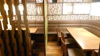 丸テーブル席｜WANG’S GARDEN 武蔵小杉店