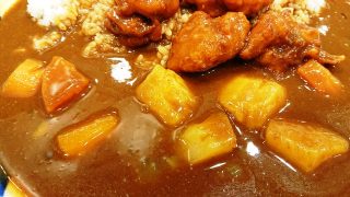 唐揚げ野菜カレー（野菜）｜カレーハウス ピヨ 川崎アゼリア店