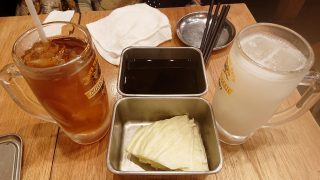 ドリンク＆キャベツ｜串かつ でんがな パークタワー新川崎店