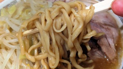 麺リフトアップ｜豚山 武蔵小杉店