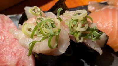 白身ユッケ軍艦｜寿司の惑星