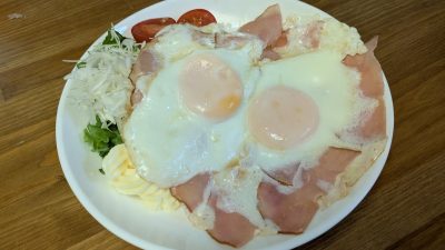 ハムエッグ｜べんべん
