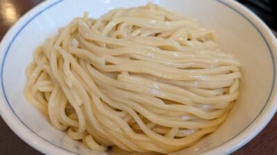 つけ麺の麺｜中華そば 赤寅