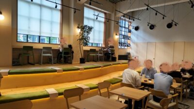 店舗内観｜UNI COFFEE ROASTERY 川崎市役所店