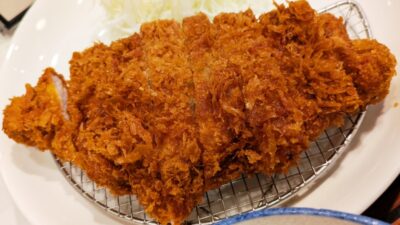 厚切りロースかつ｜とんかつ しげます