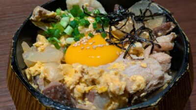 とりとんたん丼（アップ）｜とりとんたん 横浜西口店