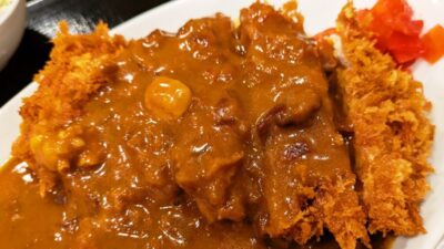 カツカレーのカツ｜とんかつ しげます