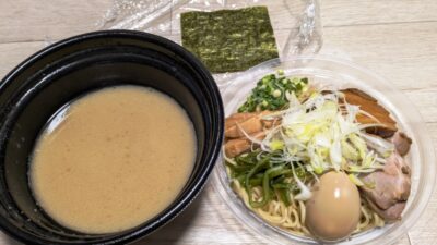 スープと麵と海苔｜七志ラーメン