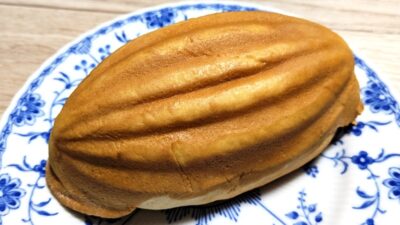 呉のメロンパン（開けてみた）｜ご当地パンフェスタ