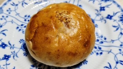 くるみあんぱん｜カメハチベーカリー