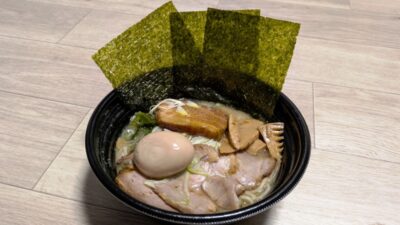 七志らーめん全部乗せ｜七志ラーメン