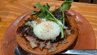 おけやの肉豆腐|酒と肴おけや