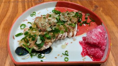 ウメぇ鶏|酒と肴おけや