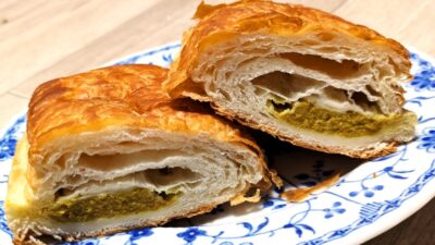 とろりんチーズカレー（断面）｜1・2・3 クラブハウス もっと川崎店