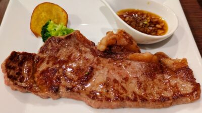 アンガス牛のステーキ|ナトゥーラ NATURA