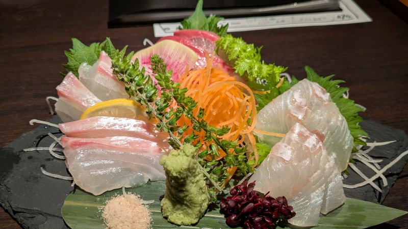 お造り3種盛り合わせ｜うおいちや