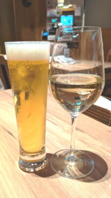 ビールと白ワイン｜TAVOLA アトレ川崎店