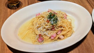 湘南しらすとパンチェッタのペペロンチーノ｜TAVOLA アトレ川崎店
