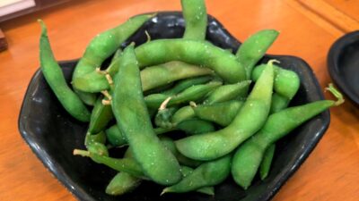 枝豆｜熱々肉汁餃子 あじくら