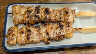 鮭ハラス串焼き｜かぶら屋 蒲田店