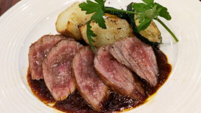 あか牛のステーキ黒ビールデミソース Small|キリンシティ 川崎アゼリア店