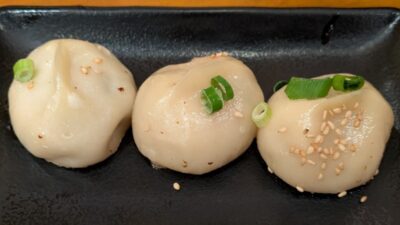 焼しょうろん餃子｜熱々肉汁餃子 あじくら