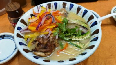 グリーンカレーラーメン｜七志らーめん 鹿島田店