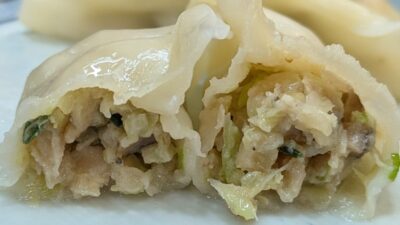 ゆで餃子（断面）｜七志らーめん 鹿島田店