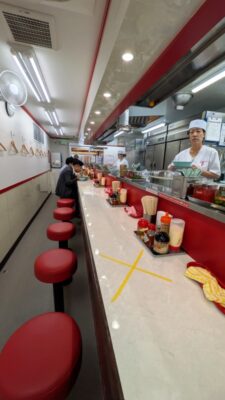 カウンター席|なぎちゃんラーメン 川崎大宮町店