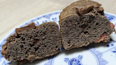 ダブルベリーショコラ（断面）｜HONOKA COFFEE＆BAKE ラゾーナ川崎プラザ店