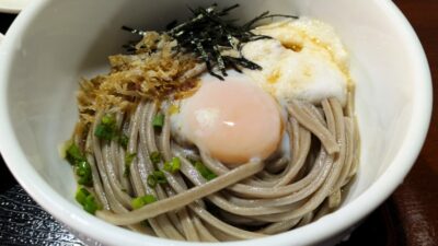 温玉+とろろそば|岩駒(元住吉)