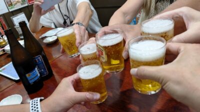 ビールで乾杯|チャ~ボン 多福楼 川崎店
