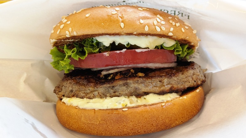 国産和牛バーガー|フレッシュネスバーガー 新川崎スクエア店