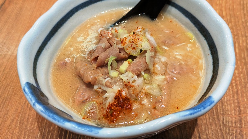 特製もつ煮込み(豆腐入り)|ダンダダン酒場 新川崎店